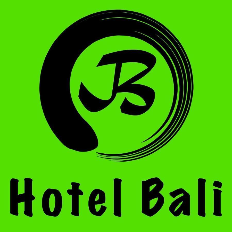Bali Petrich Hotel Екстериор снимка